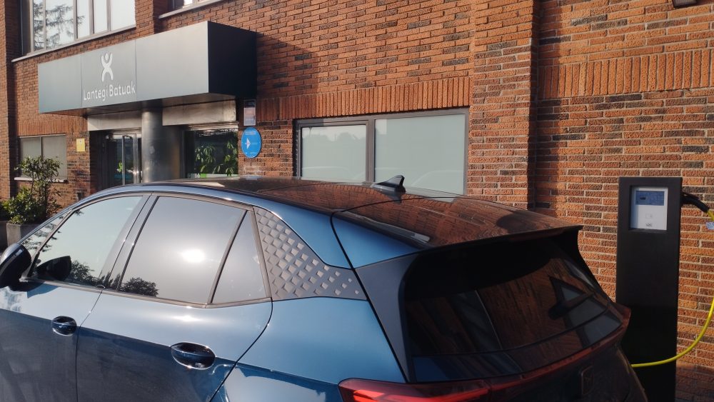 Carga de Coche eléctrico